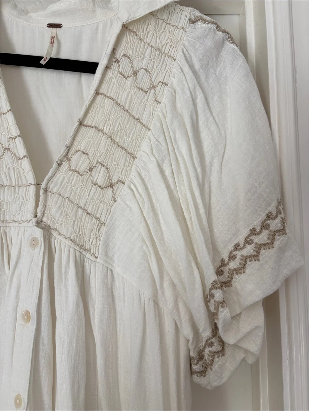 Free People Boho Button-Front Cream Maxi Dress with Embroidered Details - Picture 3 of 4